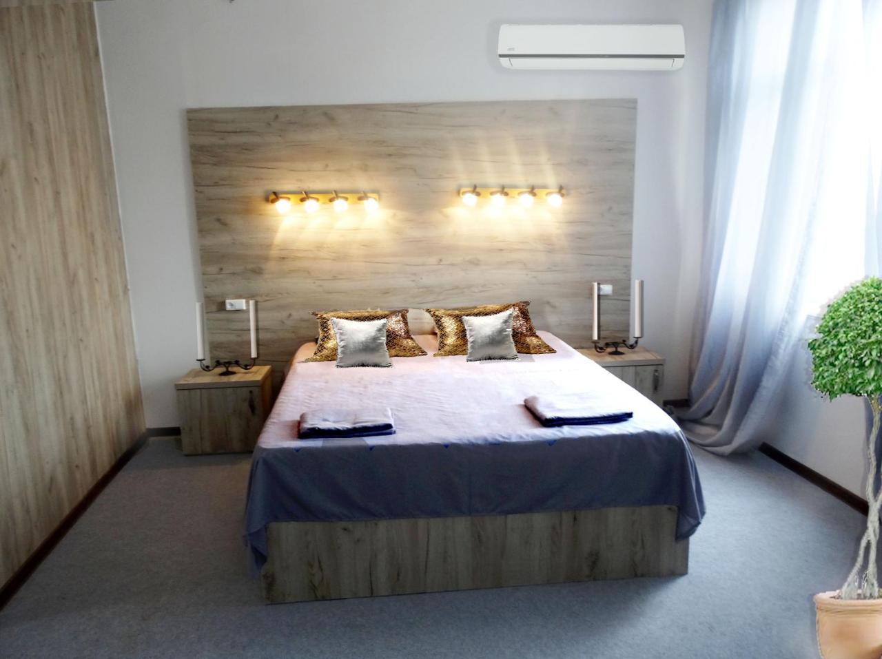 Hotel David Samtredia Extérieur photo